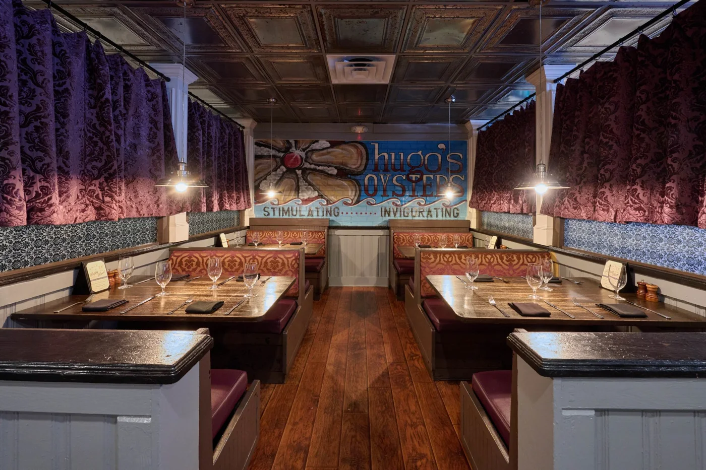Hugo’s Oyster Bar, business photo 2