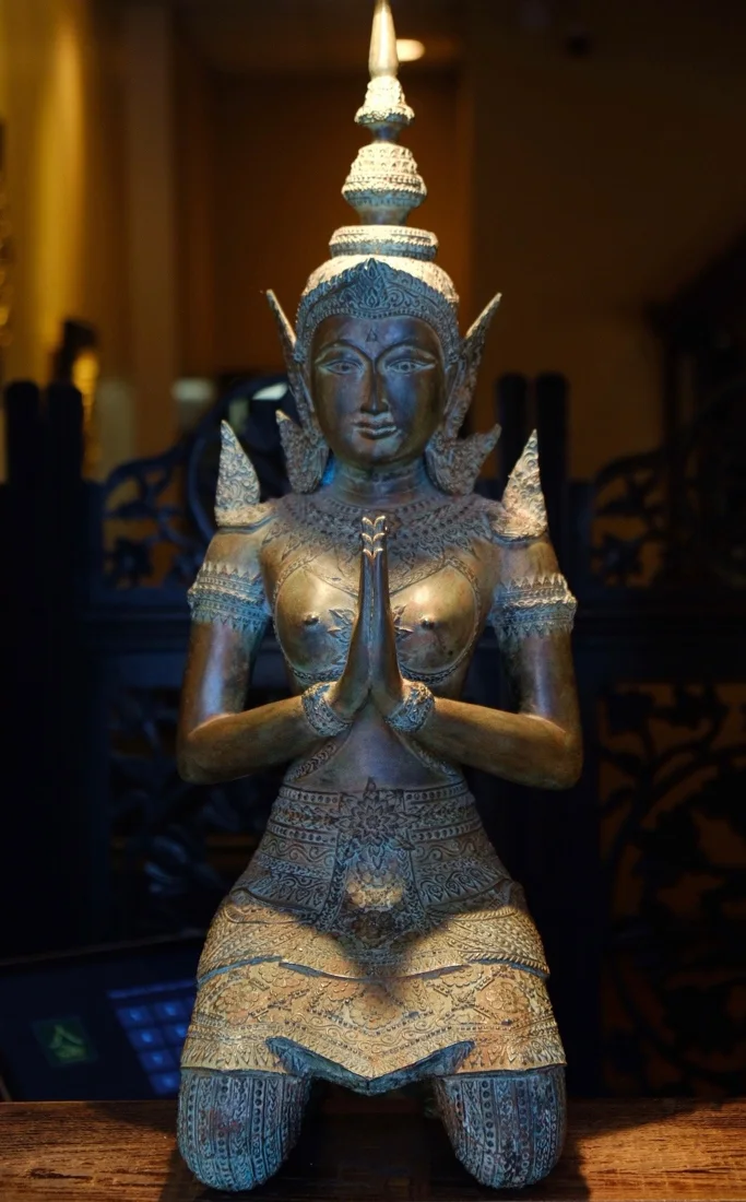 Thai Emerald, business photo 2